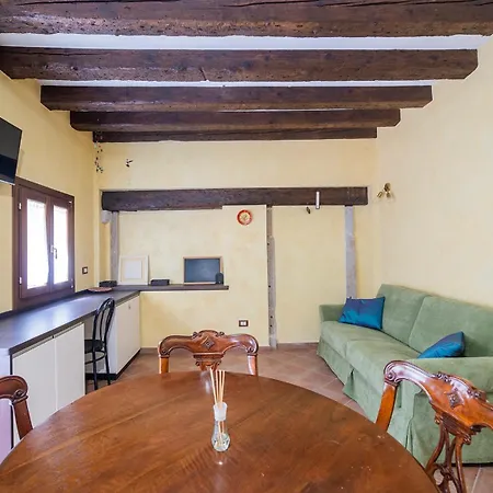 Secret Garden - Comfortable&central