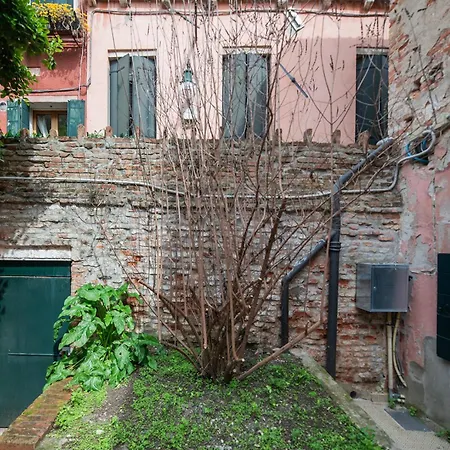 Secret Garden - Comfortable&central Venise