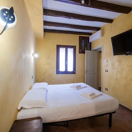 Appartement Secret Garden - Comfortable&central Venise