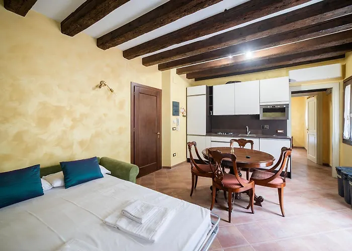 Secret Garden - Comfortable And *