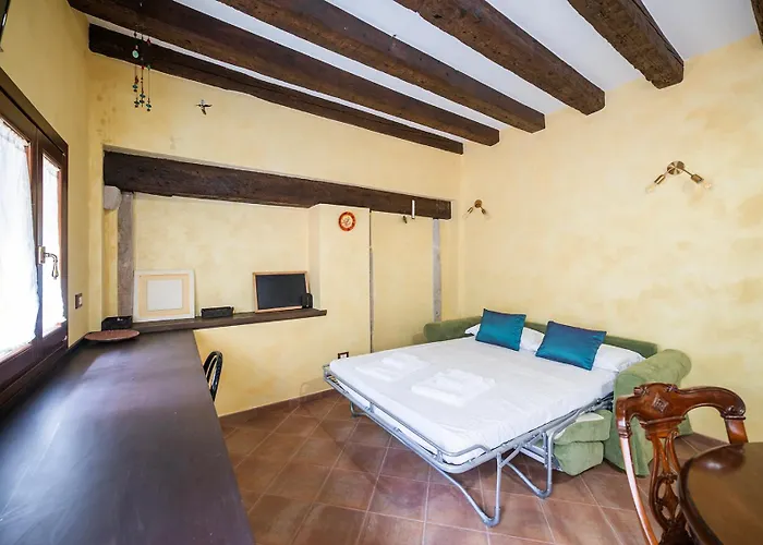 Secret Garden - Comfortable And